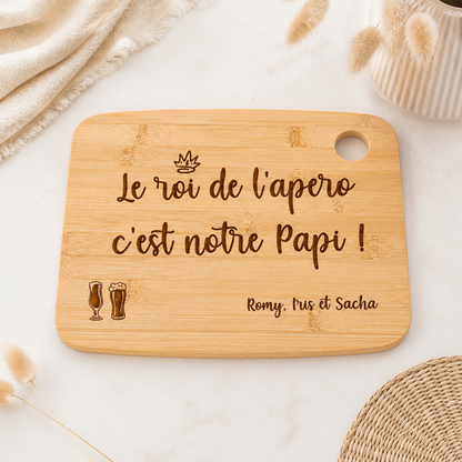 Plateau à apéro "Le roi de l'apéro c'est notre papi" à personnaliser