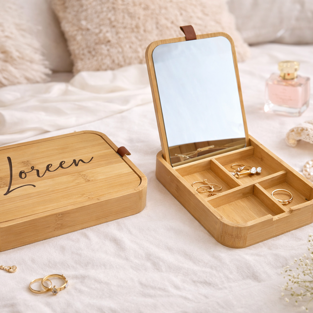 Boîte à bijoux / maquillage en bambou à personnalisée avec prénom