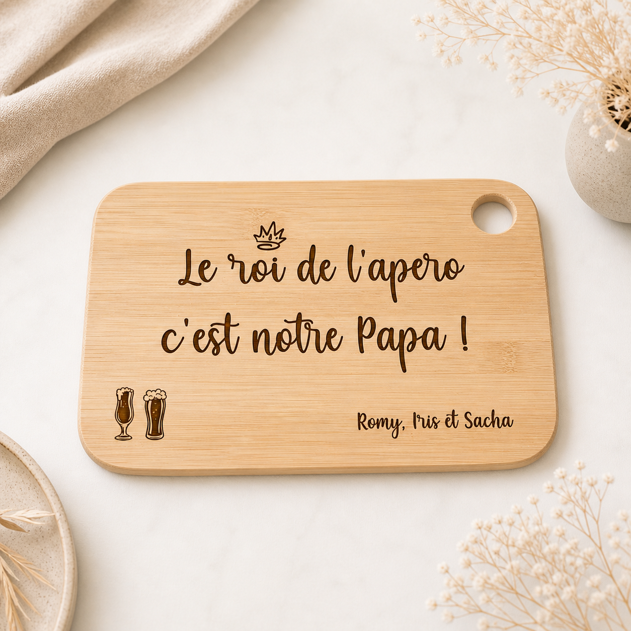Plateau à apéro "Le roi de l'apéro c'est notre papa" à personnaliser